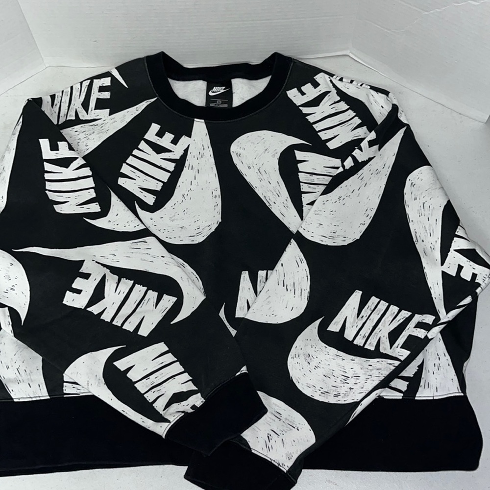 Nike sweatshirt Size 2X